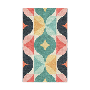 Maxine Multicolor in 1.5' x 2.5' Size