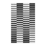 Spectra Black & White in 3' x 5' Size